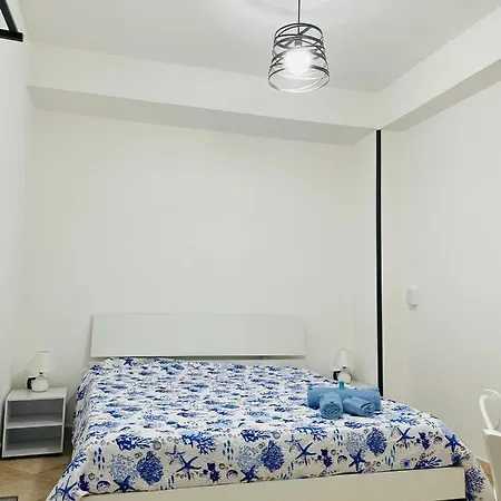 Room66 Gasthuis Crotone